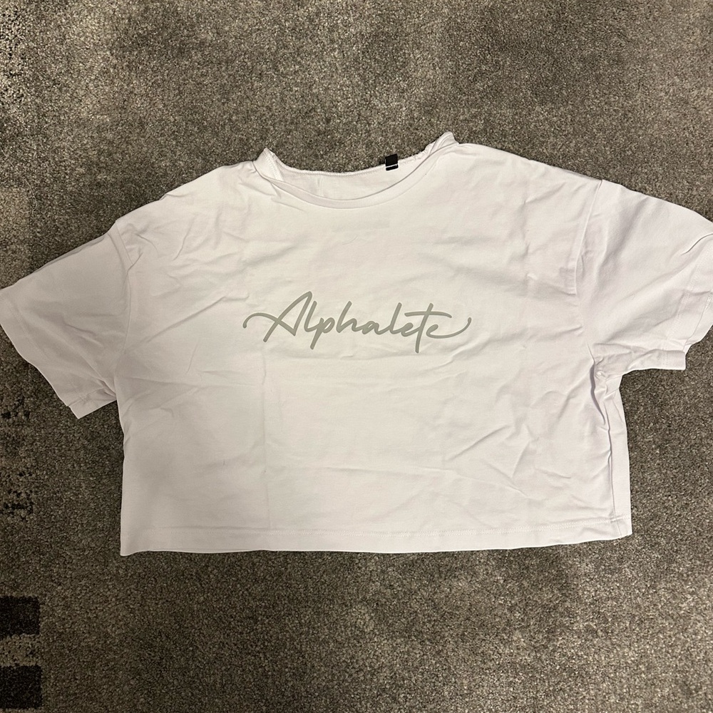 Alphalete Cropped Tshirt